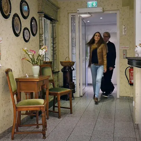 Jugendstil 4*